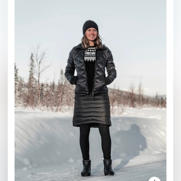 ⛄️ Skhoop down skirt EUC green medium ⛷️ - Picture 2 of 14